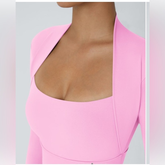 HALARA Softly Zero Pink Long Sleeve Padded Cropped Yoga Sports Fitted Top - Picture 3 of 14